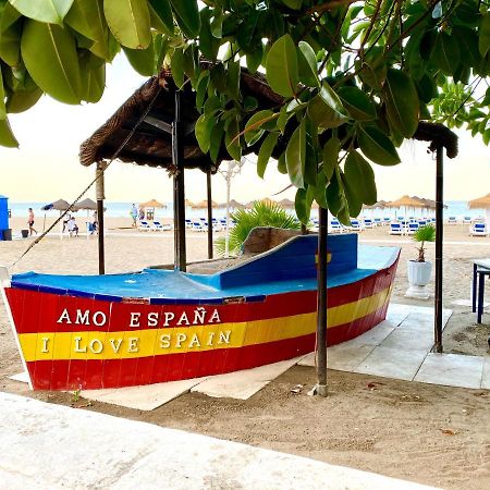 Modern 1 Bedroom Seaside Apartment With Pool Fuengirola Exterior photo